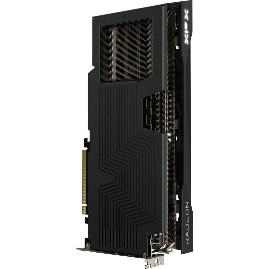 V4HE156A05B87B800AF069E720E1938579FR6689303P1