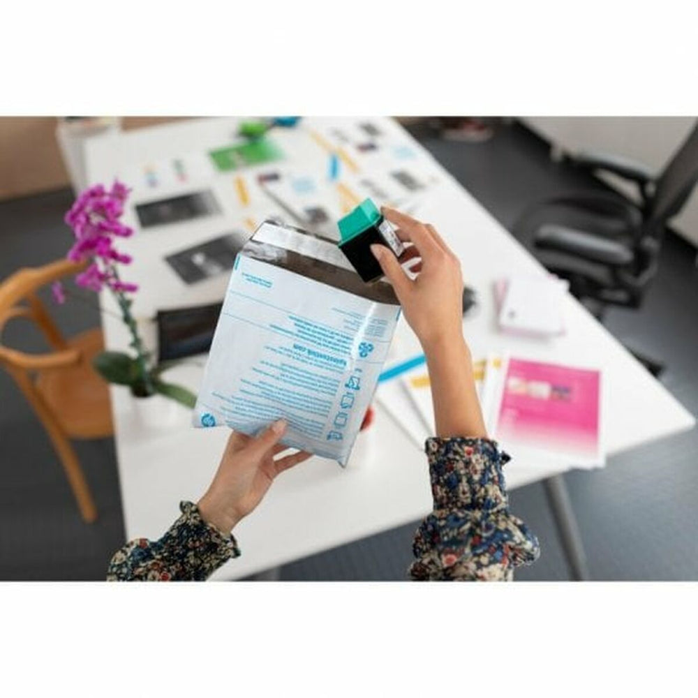 V4H78A1F8C9950FF9999EA9837A5D5F7F04R4644773P4