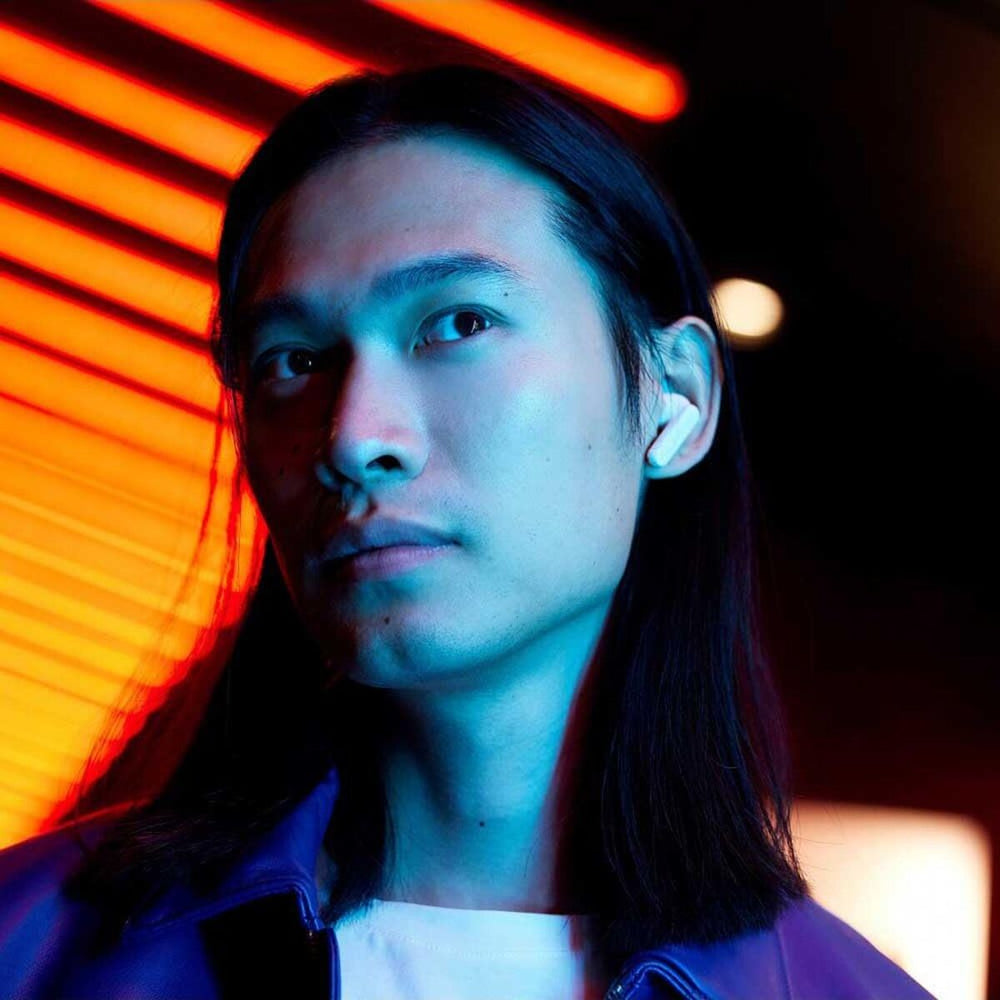 V2HDB303274C7772F1563AF8A8628A74EFFR7571785P10