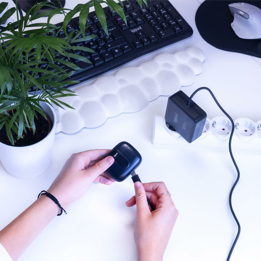 V2HFE53FF84C8950560A3387C3A13CCBC38R6997340P10